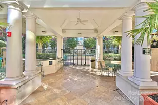 300 W 5th St, Charlotte, NC 28202 - Photo 4