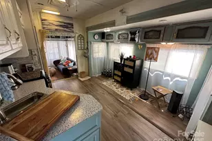 134 Putt-Putt Ln, New London, NC 28127 - Photo 4