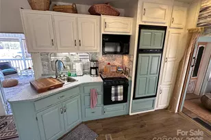 134 Putt-Putt Ln, New London, NC 28127 - Photo 6