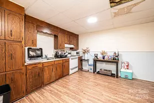 1221 Connelly Springs Rd, Lenoir, NC 28645 - Photo 36