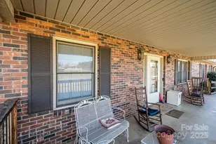 1221 Connelly Springs Rd, Lenoir, NC 28645 - Photo 8