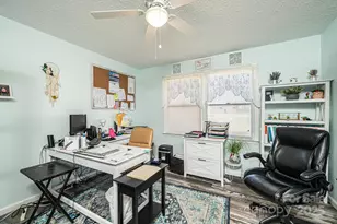 1221 Connelly Springs Rd, Lenoir, NC 28645 - Photo 30