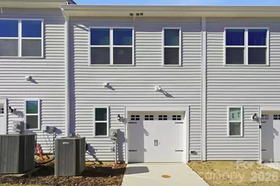 5107 Orchardview Way #26, Charlotte, NC 28216 - Photo 2