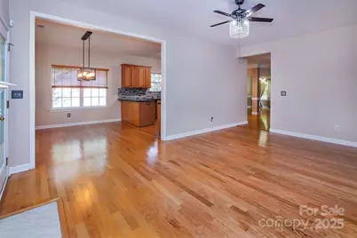 8619 Delamere Lane, Charlotte, NC 28269 - Photo 14