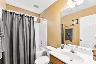 8619 Delamere Ln, Charlotte, NC 28269 - Photo 24