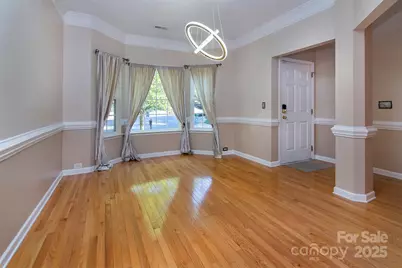 8619 Delamere Lane, Charlotte, NC 28269 - Photo 10