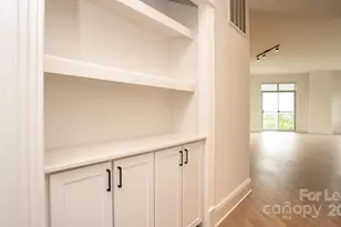 4300 Sharon Rd, Charlotte, NC 28211 - Photo 20
