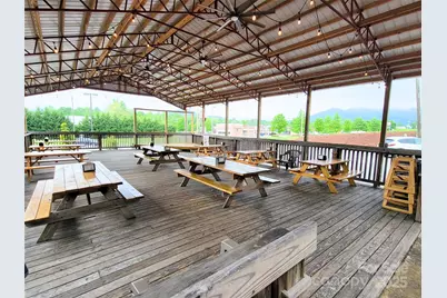 701 Nc 9 Highway, Black Mountain, NC 28711 - Photo 20