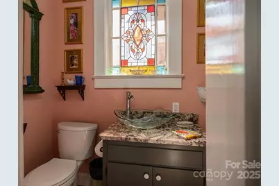 418 3rd Street NE, Hickory, NC 28601 - Photo 22