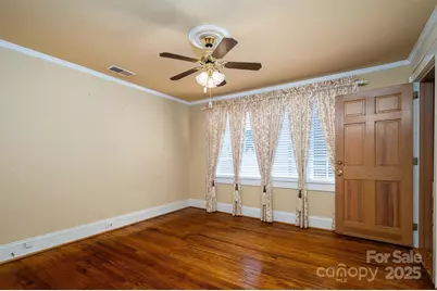 418 3rd Street NE, Hickory, NC 28601 - Photo 34