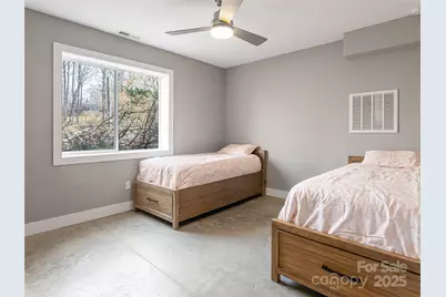 7 Mauricet Lane, Asheville, NC 28806 - Photo 32