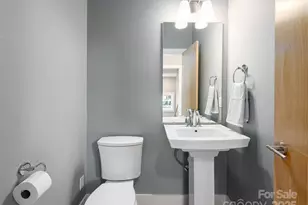 7 Mauricet Ln, Asheville, NC 28806 - Photo 18