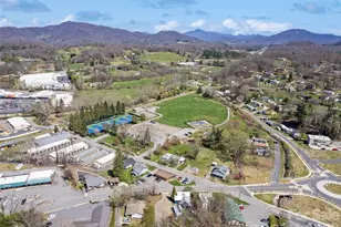 442 and 440 Walnut St, Waynesville, NC 28786 - Photo 8