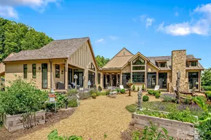 384 Doan Town Rd, Burnsville, NC 28714 - Photo 18