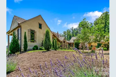 384 Doan Town Road, Burnsville, NC 28714 - Photo 6