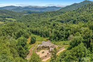 384 Doan Town Rd, Burnsville, NC 28714 - Photo 8