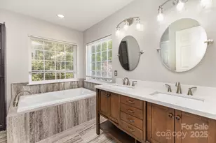 10429 Madison Park Dr, Charlotte, NC 28269 - Photo 20