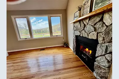 145 Townhouse Drive, Burnsville, NC 28714 - Photo 6