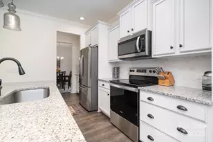 145 Amberly Cir, Pageland, SC 29728 - Photo 6