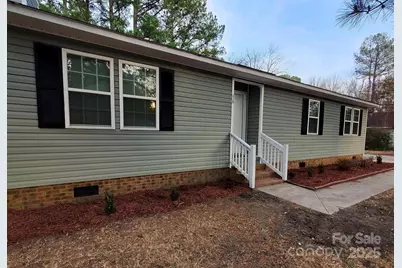 118 Malloy Street, Red Springs, NC 28377 - Photo 1