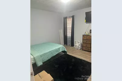 118 Malloy Street, Red Springs, NC 28377 - Photo 8