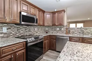 1135 Valley St, Statesville, NC 28677 - Photo 18