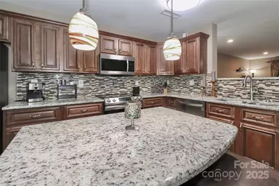 1135 Valley Street, Statesville, NC 28677 - Photo 16