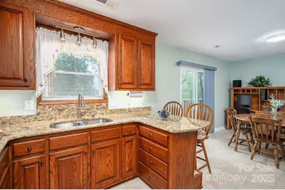 205 Gamble Avenue, Bessemer City, NC 28052 - Photo 18