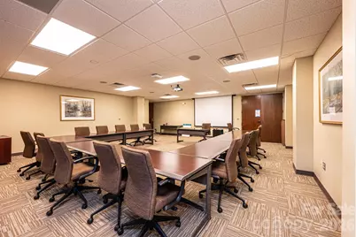 200 1st Avenue NW, Hickory, NC 28601 - Photo 18