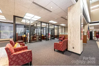 200 1st Avenue NW, Hickory, NC 28601 - Photo 12