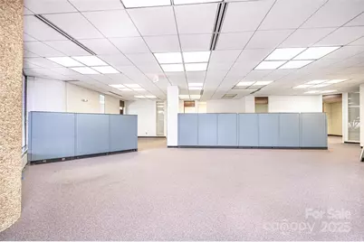 200 1st Avenue NW, Hickory, NC 28601 - Photo 14