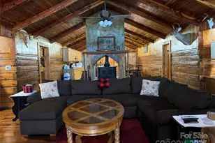 898 Burnt Gin Rd, Gaffney, SC 29340 - Photo 10