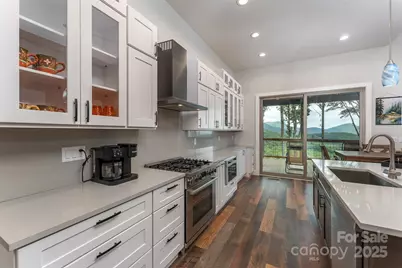 377 S Ridge Runner Road, Burnsville, NC 28714 - Photo 18