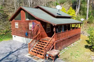 215 Honeysuckle Ln, Sylva, NC 28779 - Photo 14