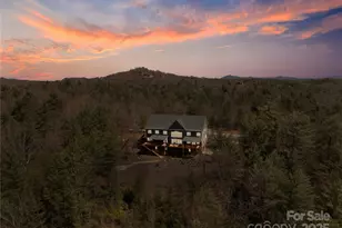 1555 Royal Ln, Lenoir, NC 28645 - Photo 2