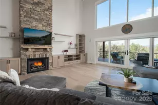 1555 Royal Ln, Lenoir, NC 28645 - Photo 6