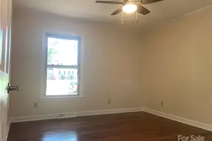 211 Worthington St, Shelby, NC 28150 - Photo 24