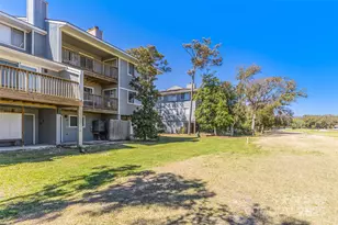 38 Bunker Ct, Caswell Beach, NC 28465 - Photo 4