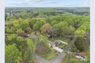 2600 Gemway Drive, Charlotte, NC 28216 - Photo 16