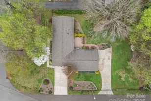 2600 Gemway Dr, Charlotte, NC 28216 - Photo 10