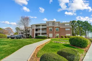 7836 Village Harbor Dr, Cornelius, NC 28031 - Photo 10