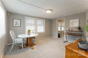 114 Cragmont Rd, Black Mountain, NC 28711 - Photo 6