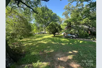 4301 The Plaza, Charlotte, NC 28205 - Photo 2