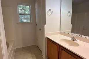 4927 Curtiswood Dr, Charlotte, NC 28213 - Photo 18