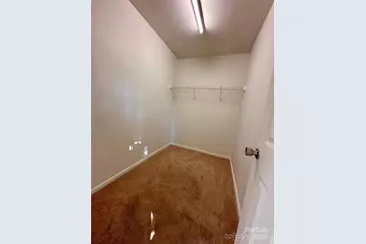 4927 Curtiswood Drive, Charlotte, NC 28213 - Photo 16