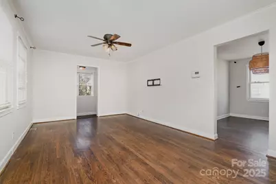 665 Melbourne Court, Charlotte, NC 28209 - Photo 2