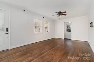 665 Melbourne Ct, Charlotte, NC 28209 - Photo 4