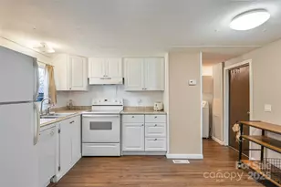 29 Delta Dr, Hendersonville, NC 28792 - Photo 24