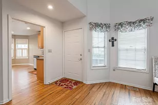 361 Laurel Park Pl, Hendersonville, NC 28791 - Photo 4