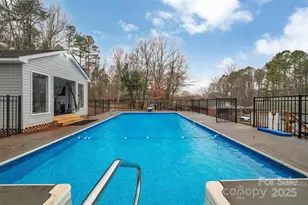 140 Wandering Ln, Bessemer City, NC 28016 - Photo 24